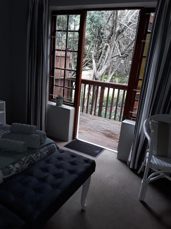 Guesthouse 80 On Main Knysna Bagian luar foto