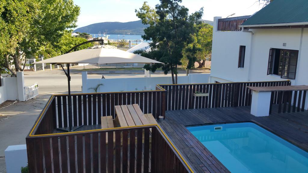 Guesthouse 80 On Main Knysna Bagian luar foto